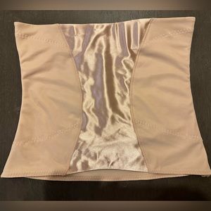 NWOT - Maidenform Waist Cincher With Anti-Static - Size M